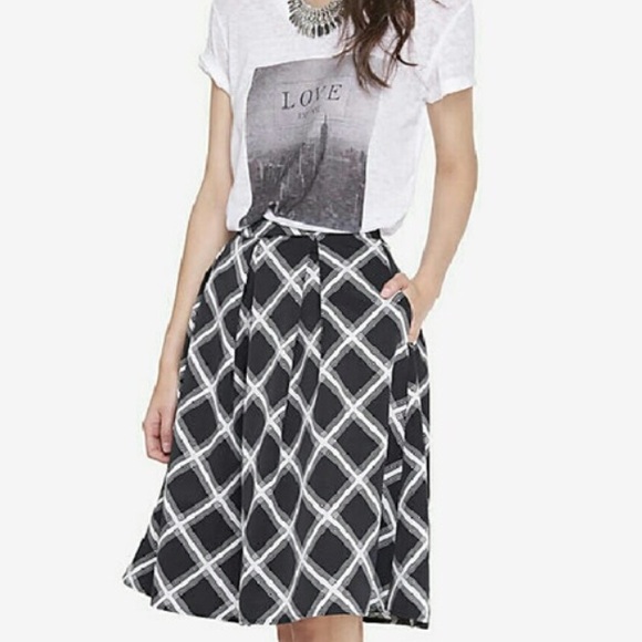 Express Dresses & Skirts - New express black white plaid midi skirt 2